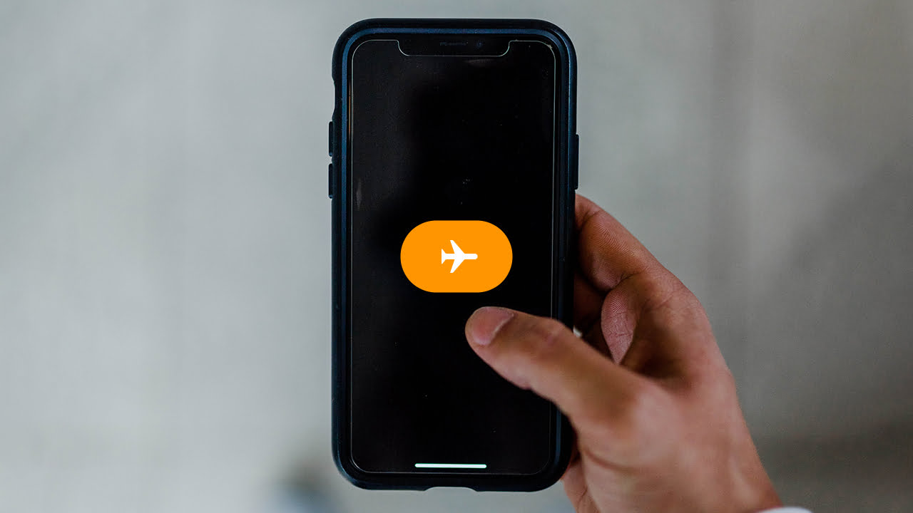Airplane mode on iPhone